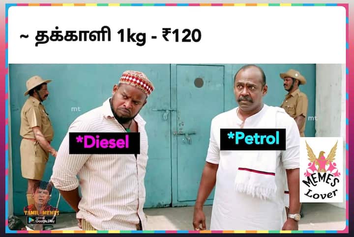 இந்த சூழலில் ஆந்திராவில் இருந்து அதிகப்படியாக இறக்குமதி செய்யப்படும் தக்காளி வரத்து முடங்கியுள்ளதால் தமிழகம் , கேரளா உள்ளிட்ட மாநிலங்களில் தக்காளியின் விலை தாறுமாறாக எகிறியுள்ளது.