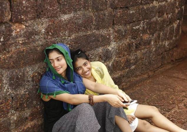 இவர் ஏ.எல் விஜயின் துணை இயக்குநர்