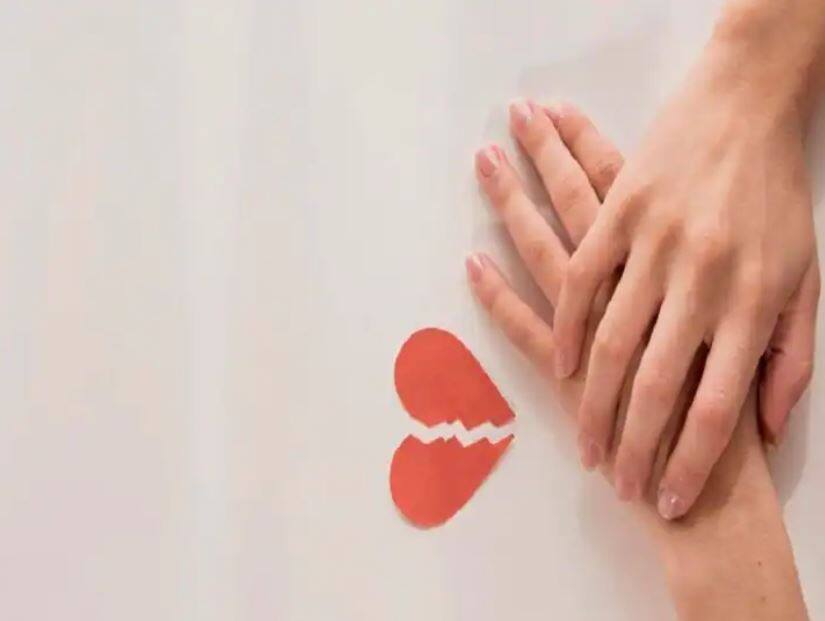 Early Breakup : इन वजहों से हो जाता है रिश्ते के शुरुआती दौर में ही ब्रेकअप, कारण जानकर बचा सकते हैं अपना रिलेशनशिप