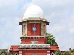 அண்ணா பல்கலைக்கழகத்தில் 16 சேவைகளுக்கு 18% ஜி.எஸ்.டி: பேப்பர் வாங்குவதற்கும் கட்டாயம்!