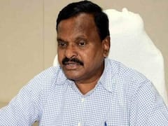 Telangana High Court: సిద్దిపేట మాజీ కలెక్టర్‌కు హైకోర్టులో షాక్.. ఆయనతో క్షమాపణ చెప్పిస్తామన్న ప్రభుత్వం