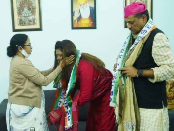 West Bengal CM Mamata Banerjee started strengthening her claim for the 2024 Lok Sabha elections ,big leaders of Congress in TMC ANN TMC Politics: कांग्रेस नेताओं का टीएमसी में शामिल होने का सिलसिला जारी, क्या 2024 लोकसभा चुनाव पर है ममता बनर्जी की नजर?