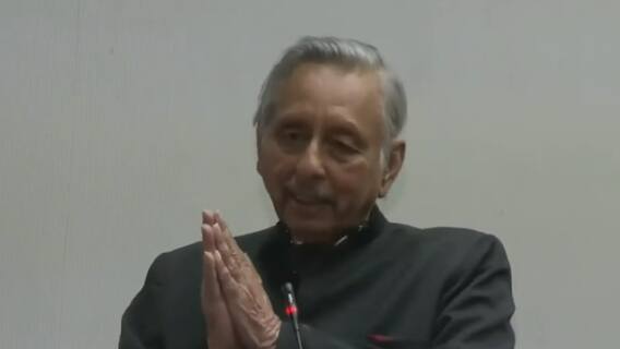 First Kangana Ranaut and now Mani Shankar Aiyyar: The controversial story of India's 'freedom' | Namaste Bharat (23 Nov 2021)