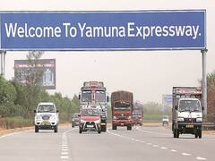 Yamuna Expressway: अब सीएम योगी कर रहे हैं यमुना एक्सप्रेस-वे को अटल एक्सप्रेस-वे करने की तैयारी, निर्माण में लगे थे इतने अरब रुपये