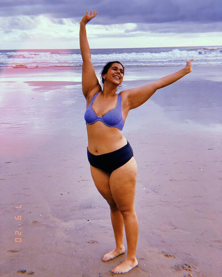 बता दें कि रिताशा ने कई बार न्यूड फोटोशूट भी करवाए है. और इसमें उन्हें किसी भी तरह की हिचक नहीं होती.