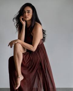 Amruta Khanvilkar : ब्यूटी विथ ब्रेन अमृता झाली 37 वर्षांची!