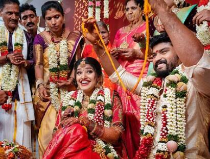 How to fall in love Thirumanam fame Sidhu Sid Sherya? Thirumanam fame Sidhu Sid Sherya | தமிழால் முளைத்த காதல்.. இது சித்து ஸ்ரேயாவின் கல்யாண கதை..
