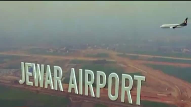 Pertarungan Akhilesh Yadav-CM Yogi untuk kredit atas Bandara Jewar, BJP mendapat cemoohan