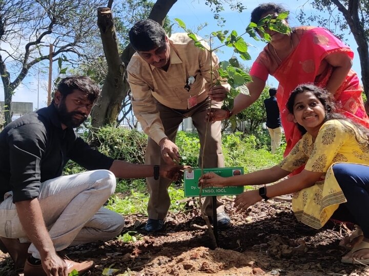 வாகன காற்று மாசை சமன் செய்ய மரக்கன்றுகள்; இந்தியன் ஆயில் புதிய உக்தி!