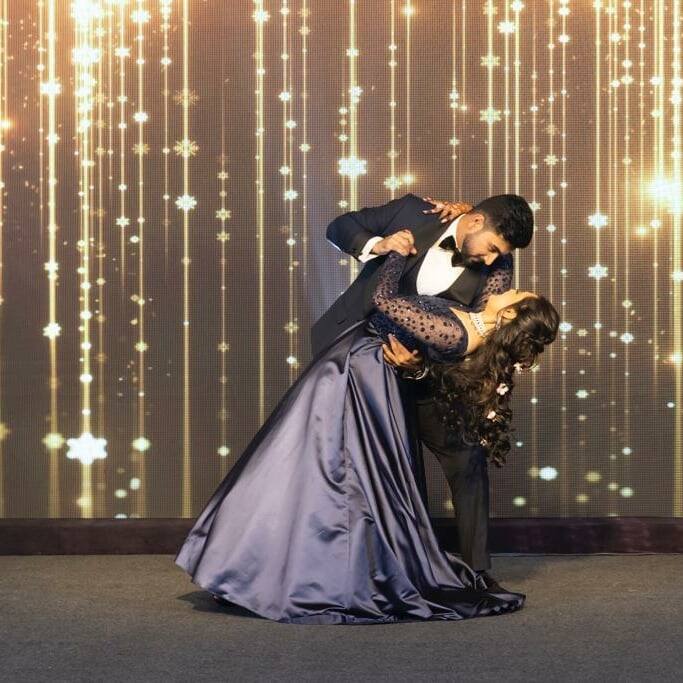 वेदांगीने 20 नोव्हेंबर  2021 रोजी  अभिषेक तिळगुळकर (Abhishek Tilgulkar) सोबत लग्नगाठ बांधली आहे.  9 मार्च 2021 रोजी वेदांगी आणि अभिषेकचा साखरपुडा पार पडला होता.  (photo: monksinhappiness/ig)