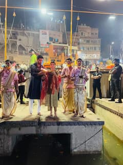 PICS: Ahan Shetty & Tara Sutaria Perform Ganga Aarti In Varanasi, Seek Blessings For 'Tadap'