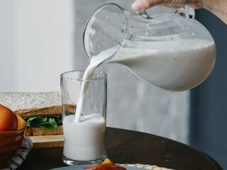 ਸਰਦੀਆਂ 'ਚ ਵੇਖੋ ਕੱਚੇ ਦੁੱਧ ਦਾ ਕਮਾਲ, ਫਾਇਦੇ ਜਾਣ ਕੇ ਹੋ ਜਾਓਗੇ ਹੈਰਾਨ