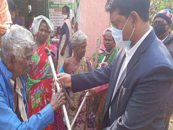 Jharkhand: रांची में लोगों के मिल रहा है सरकार की इस योजना का लाभ, जानें- क्या कहते हैं आंकड़े Jharkhand Ranchi in first place in execution of Apke Adhikar Apki Sarkar Apke Dwar Program Jharkhand: रांची में लोगों के मिल रहा है सरकार की इस योजना का लाभ, जानें- क्या कहते हैं आंकड़े