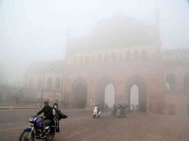 यूपी में प्रदूषण के एक बार फिर बढ़ाई चिंता, कोहरा का भी कहर