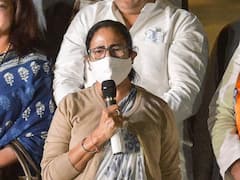 Big Breaking: 12 Congress MLAs join TMC, say sources