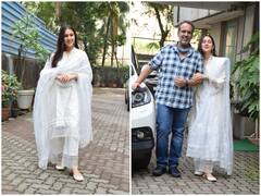 Sara Ali Khan Photos: Atrangi Re के ट्रेलर रिलीज से पहले व्हाइट सूट पहने स्पॉट हुईं सारा अली खान, फैन्स बोले- नेचुरल ब्यूटी