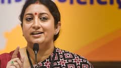 Smriti Irani skips Kapil Sharma's show over THIS misunderstanding | Hot News ( 24.11.2021)