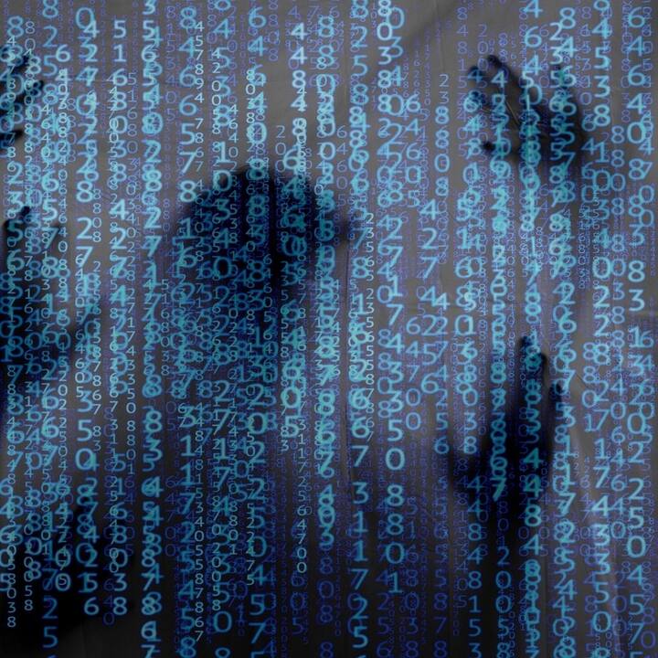 যখনই কেউ জোকারে আক্রান্ত কোনও অ্যাপ্লিকেশন ডাউনলোড করবেন, সঙ্গে সঙ্গে ব্যক্তিগত তথ্য হাতিয়ে নেবে সংশ্লিষ্ট ম্যালওয়্যার(ছবি সৌজন্যে : Pixabay)