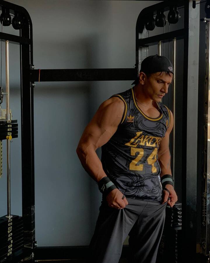 याद्वारे तो नेहमीच त्याच्या चाहत्यांना फिटनेस टिप्स देत असतो. (photo:princenarula/ig)