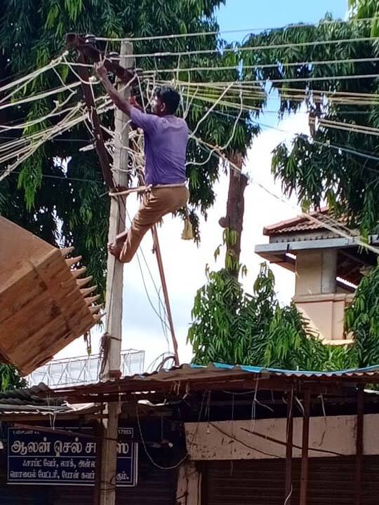 தஞ்சாவூரில் 54 கடைகளுக்கு மின் இணைப்பு துண்டிப்பு - பட்டினி போராட்டத்தில் ஈடுபட வியாபாரிகள் முடிவு