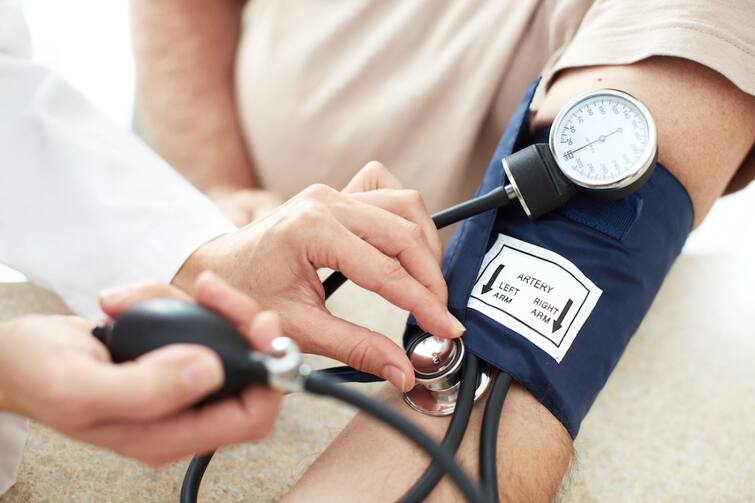 Control Blood Pressure Health Tips: ਇਨ੍ਹਾਂ ਨੁਸਖਿਆ ਨਾਲ ਬਲੱਡ ਪ੍ਰੈਸ਼ਰ ਨੂੰ ਕਰੋ ਕੰਟਰੋਲ