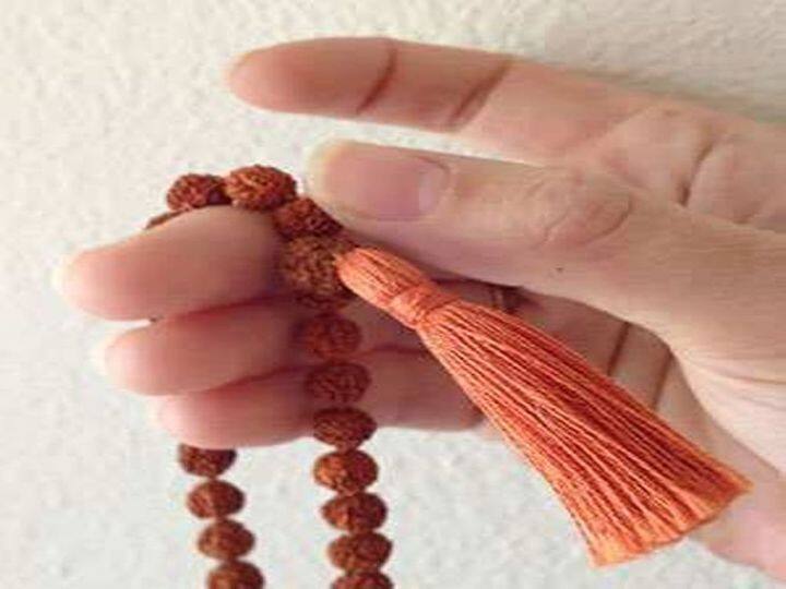 om chant benefits know its benefits and how to chant Om Chant Benefits: ॐ जाप करने के हैं ढेरों लाभ, जानें ॐ जाप के फायदे और जाप का तरीका