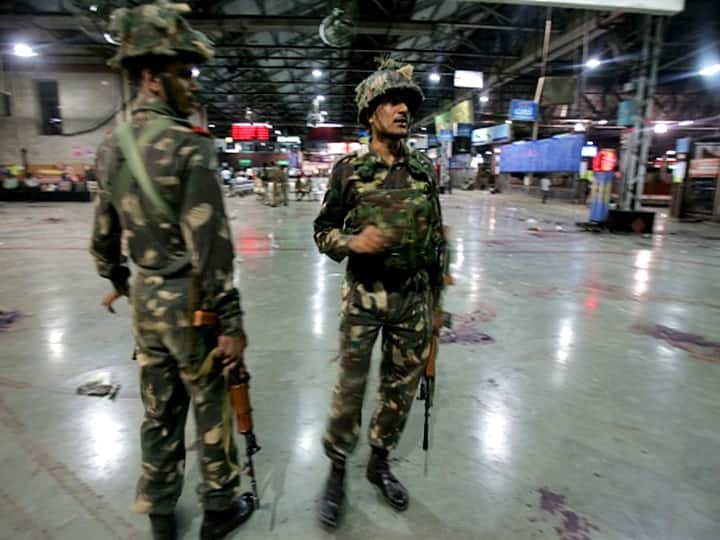 By November 28, all sites had been secured by the Mumbai Police and security forces except for the Taj Hotel. In photo dated November 27, 2008, Commandos stand guard at a deserted Chhatrpati Shivaji Terminus CST. (File Photo: Getty Images)