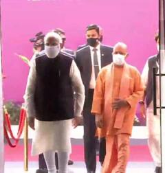 नोएडा इंटरनेशनल एयरपोर्ट का पीएम मोदी ने किया शिलान्यास, देखें तस्वीरें