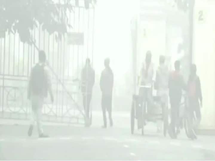 Bihar Weather and Pollution Today: बिहार में ठंड के साथ-साथ कोहरा और प्रदूषण का प्रकोप शुरू