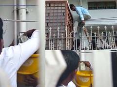 ACB Raid at Belgaum : कर्नाटकातील फिल्मी स्टाईल रेड पाहून तुम्हीही चक्रावून जाल! नोटाच नोटा; पण कुठे?