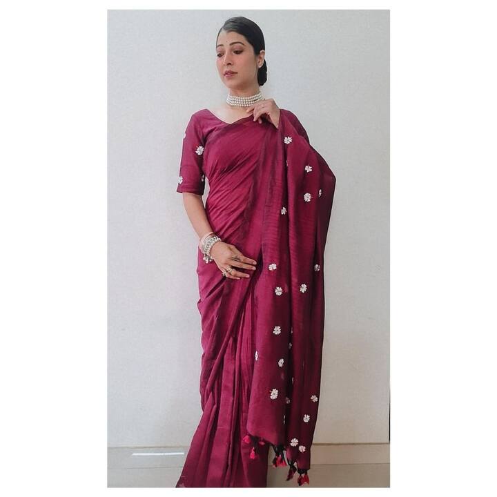 तेजस्विनी सोशल मीडियावर नेहमीच सक्रिय असून वेगवेगळ्या लूकमधील फोटो शेअर करत असते. (Photo:@tejaswini_pandit/IG)