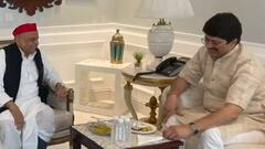 Mulayam Singh Yadav से मिले Raja Bhaiya, समझिए इसके मायने | UP Election