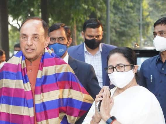 भाजप नेते सुब्रमण्यम स्वामींनी घेतली ममता बॅनर्जींची भेट, भेटीनंतर म्हणाले, मोदी सरकार फेल! भाजप नेते सुब्रमण्यम स्वामींनी घेतली ममता बॅनर्जींची भेट, भेटीनंतर म्हणाले, मोदी सरकार फेल!