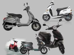 Electric Scooters: চার্জ দিলেই যাওয়া যায় দীর্ঘ পথ, জনপ্রিয় হচ্ছে ইলেকট্রিক স্কুটার
