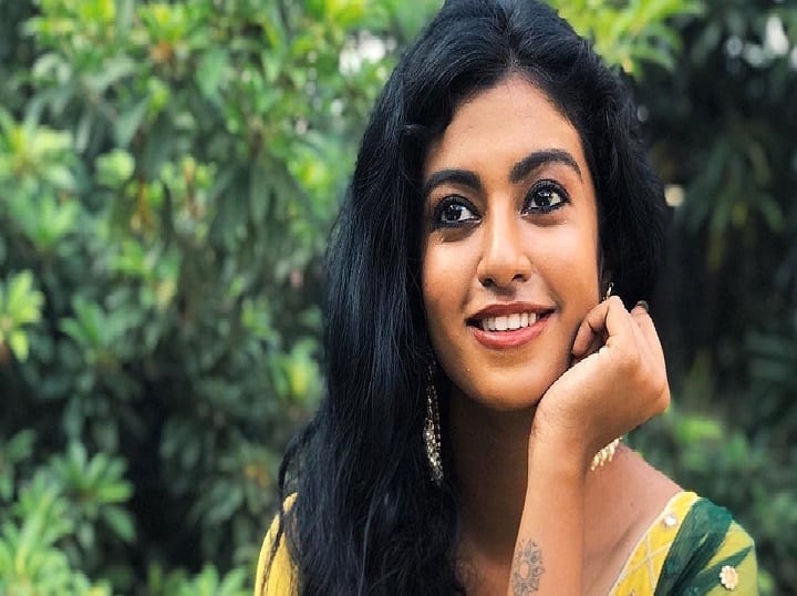 Bharathi Kannamma Priyanka Roshini's pic with Priyanka Mohanan வெள்ளித்திரைக்காக சீரியலில் இருந்து நடையைக் கட்டினாரா கண்ணம்மா நடிகை!