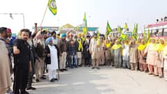 FarmersProtest: ਕਿਸਾਨਾਂ ਦੇ ਵੱਡੇ ਕਾਫਲਿਆਂ ਦਾ ਦਿੱਲੀ ਵੱਲ ਕੂਚ, ਕਾਨੂੰਨ ਵਾਪਸੀ ਮਗਰੋਂ ਵਧੇ ਹੌਂਸਲੇ