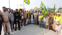 FarmersProtest: ਕਿਸਾਨਾਂ ਦੇ ਵੱਡੇ ਕਾਫਲਿਆਂ ਦਾ ਦਿੱਲੀ ਵੱਲ ਕੂਚ, ਕਾਨੂੰਨ ਵਾਪਸੀ ਮਗਰੋਂ ਵਧੇ ਹੌਂਸਲੇ