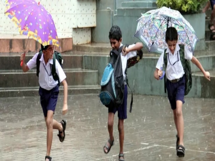 TN Rain and School Leave | கனமழையால் 4 மாவட்டங்களில் பள்ளிகளுக்கு விடுமுறை.. தொடரும் ஆரஞ்சு அலர்ட்.. முழு விவரம் உள்ளே...!