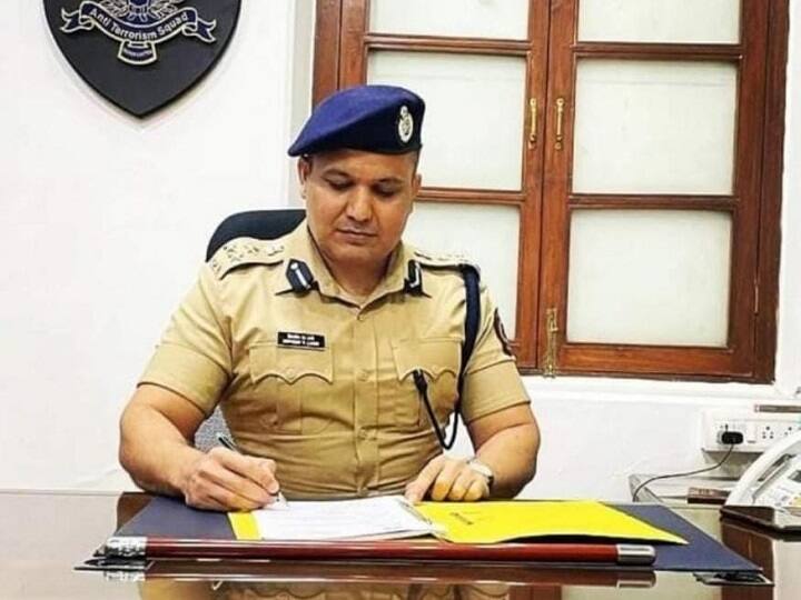 Bihar News: मुंबई में नाम कमाने के बाद दिसंबर में सुपर कॉप Shivdeep Lande लौट रहे बिहार, नाम से ही खौफ खाते हैं अपराधी Bihar News: After earning a name in Mumbai, super cop Shivdeep Lande is returning to Bihar in December ann Bihar News: मुंबई में नाम कमाने के बाद दिसंबर में सुपर कॉप Shivdeep Lande लौट रहे बिहार, नाम से ही खौफ खाते हैं अपराधी