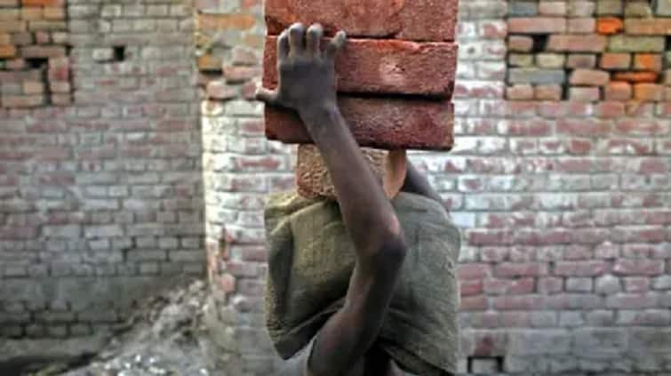 people in bihar poor highest in india see niti aayog report Multidimensional Poverty Index:দেশের সবচেয়ে গরিব রাজ্য বিহার, ঝাড়খণ্ড,উত্তরপ্রদেশ, রিপোর্ট নীতি আয়োগের