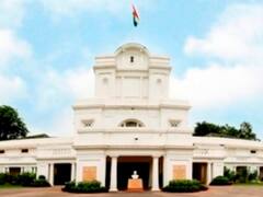 दिल्ली विधानसभा के विशेष सत्र से बीजेपी विधायक जितेंद्र महाजन निलंबित, दो MLAs को बाहर निकाला गया