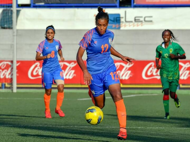 indian women football player manisha kalyan goal against brazil Watch video : பிரேசிலுக்கு எதிராக கோல் அடித்த இந்திய மகளிர் கால்பந்து அணி...! செம்ம வைரல் வீடியோ