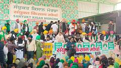 ਕਿਸਾਨ ਅੰਦੋਲਨ ਨੂੰ ਅੱਜ ਇਕ ਸਾਲ ਪੂਰਾ ਹੋਣ 'ਤੇ ਦਿੱਲੀ ਦੀ ਸਰਹੱਦ 'ਤੇ ਕਿਸਾਨਾਂ ਦਾ ਵੱਡੀ ਗਿਣਤੀ 'ਚ ਇਕੱਠ, ਦੇਖੋ ਤਸਵੀਰਾਂ