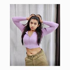 Ritu Chowdary Photos: రీతూ చౌదరి... ఎక్స్‌పోజింగ్లో ఏమాత్రం తగ్గట్లేదుగా