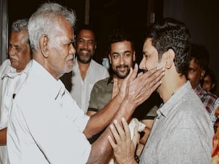 Nallakannu Watch Jai Bhim : ஜெய்பீம் படத்தை பார்த்த கம்யூனிஸ்ட் தலைவர் நல்லக்கண்ணு.. நெகிழ்ச்சியில் சூர்யா, இயக்குநர் ஞானவேல்..