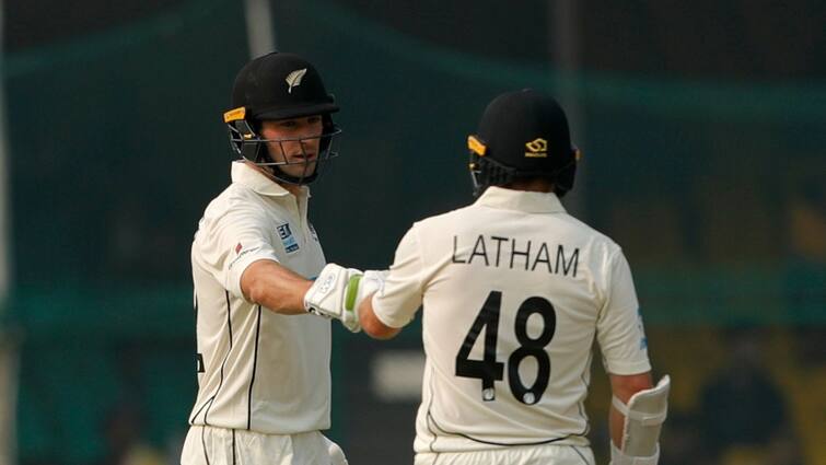 IND vs NZ, 1st Test: New Zealand trail by 216 runs against India Day 2 Green Park Stadium Ind vs NZ, 1st Test Match Highlights: শ্রেয়সের সেঞ্চুরির পাল্টা লাথাম-ইয়ং জুটির ব্যাটিংয়ে জমে গেল কানপুর টেস্ট