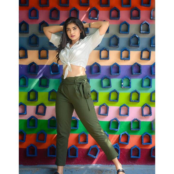 రీతూ చౌదరి హాట్ పిక్స్ (Image credit: Instagram)
