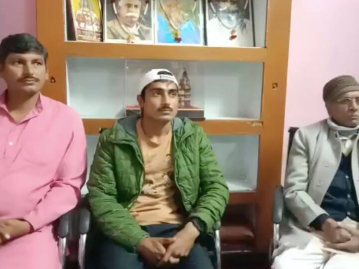mountaineer Narendra Yadav reached Ayodhya after completing a journey of 2911 km in 47 days ANN Ayodhya News: 47 दिन में 2911 किलोमीटर की यात्रा पूरी कर अयोध्या पहुंचे पर्वतारोही नरेंद्र यादव, कही ये बड़ी बात