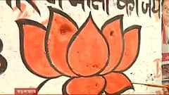 Kolkata Municipal Election: ভোটের দিন ঘোষণা হতেই ২৩ নং ওয়ার্ডে বিজয় ওঝার সমর্থনে দেওয়াল লিখন শুরু | Bangla News