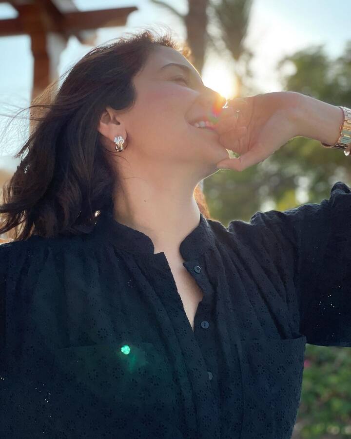While sharing the sun kissed pictures, the ‘NH10’ actress wrote, “Sun was shining, weather was sweet, made me wanna pose, to post some of these …. Forgot the lyrics to this song”. Sharing some more clicks, she wrote in another post, “Cover me in sunshine .. cover me in good light”. (Image courtesy - @anushkasharma/Instagram)